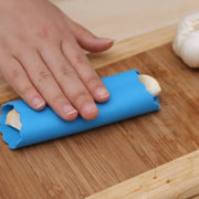 kitchen silicone garlic peeler